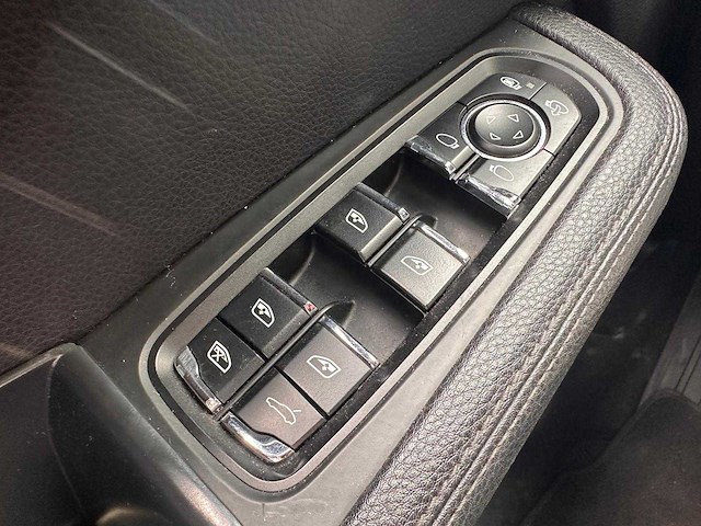 Porsche macan 3.0 d s automaat ; hj-031-t - afbeelding 2 van  16