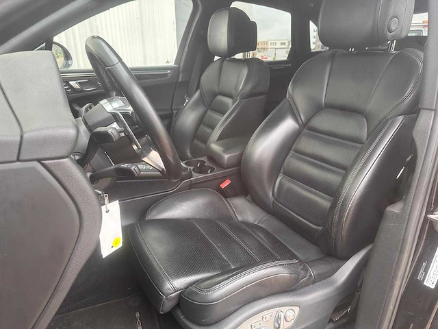 Porsche macan 3.0 d s automaat ; hj-031-t - afbeelding 12 van  16