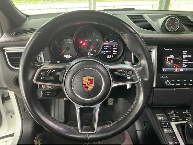 Porsche macan gts, 3.0 liter v6 biturbo - afbeelding 1 van  10
