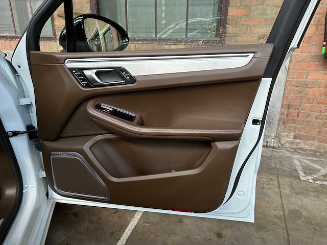 Porsche macan gts 3.0 v6 360pk 2016 (69.000 km) - afbeelding 27 van  41