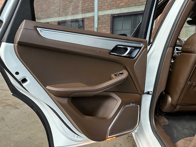 Porsche macan gts 3.0 v6 360pk 2016 (69.000 km) - afbeelding 19 van  41