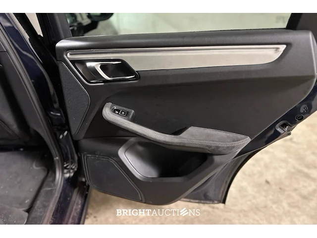 Porsche macan gts 3.0 v6 360pk 2018, r-860-xf - afbeelding 40 van  59