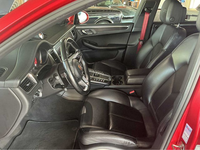 Porsche macan gts | 3.0 v6 biturbo | 2017 | 360 pk | pdk | marge auto - afbeelding 14 van  38