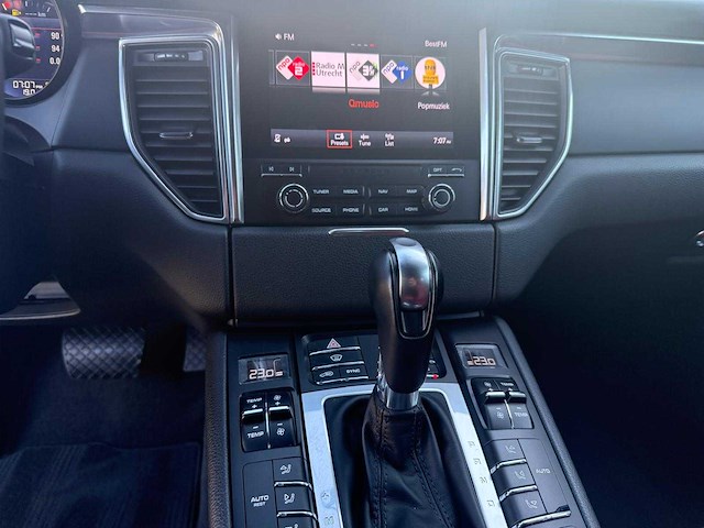 Porsche macan gts 3.6 automaat, 9272 - afbeelding 14 van  17