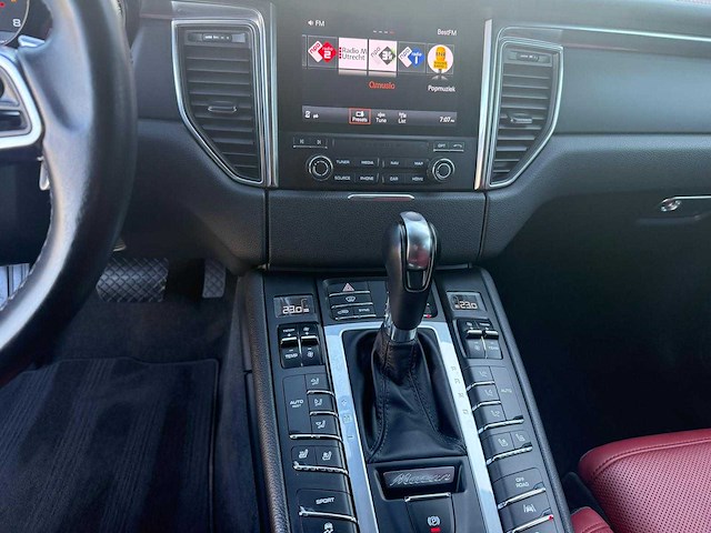 Porsche macan gts 3.6 automaat, 9272 - afbeelding 15 van  17