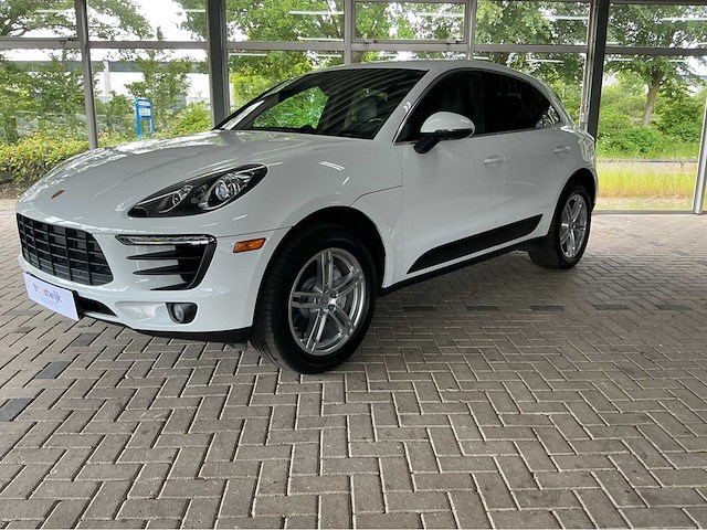 Porsche macan s 3.0 liter v6 bi-turbo benzine 2015 340 pk - afbeelding 38 van  42