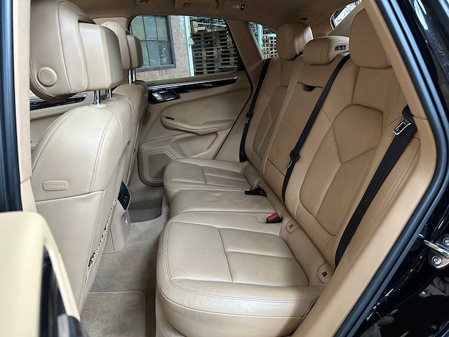 Porsche macan s 3.0 v6 350pk 2015 - afbeelding 31 van  49