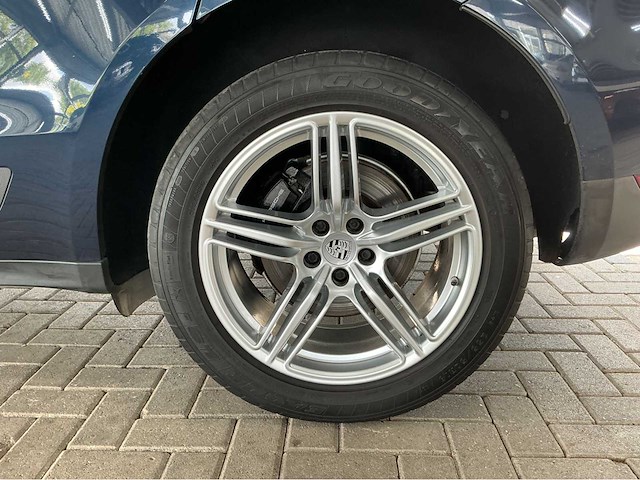 Porsche macan s | 3.0 v6 turbo | 340 pk | 2014 | 12-voudig verstelbare comfortstoelen met geheugen | achteruitrijcamera | xenon | pdk | btw auto - afbeelding 2 van  32