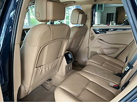 Porsche macan s | 3.0 v6 turbo | 340 pk | 2014 | 12-voudig verstelbare comfortstoelen met geheugen | achteruitrijcamera | xenon | pdk | btw auto - afbeelding 24 van  32