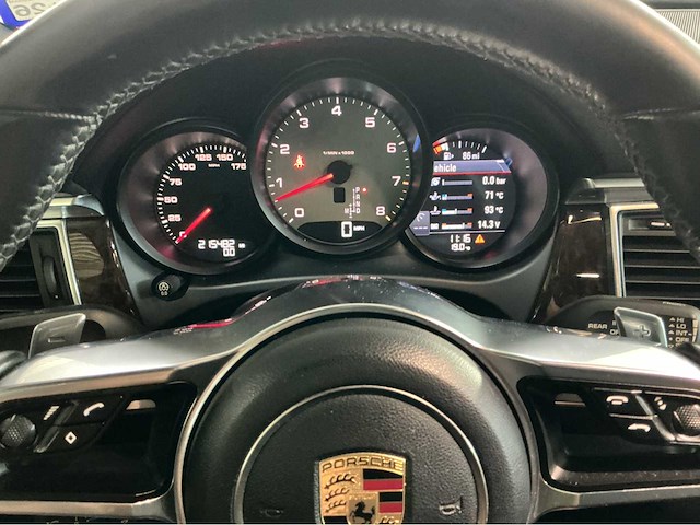Porsche macan s 95b | 3.0 v6 biturbo | 2016 | 340 pk | awd | luchtvering | btw auto - afbeelding 11 van  37