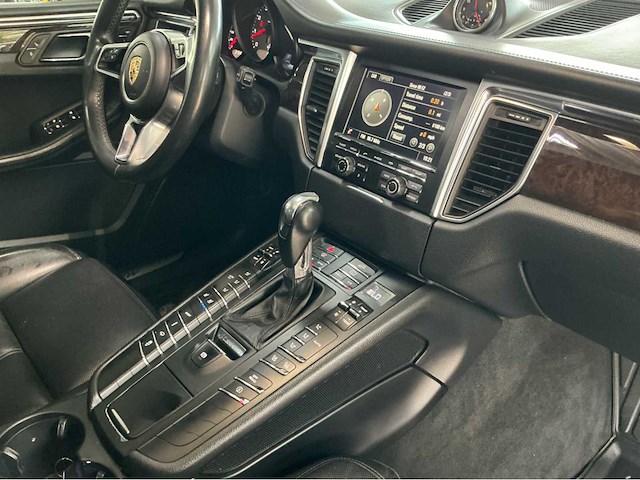 Porsche macan s 95b | 3.0 v6 biturbo | 2016 | 340 pk | awd | luchtvering | btw auto - afbeelding 14 van  37