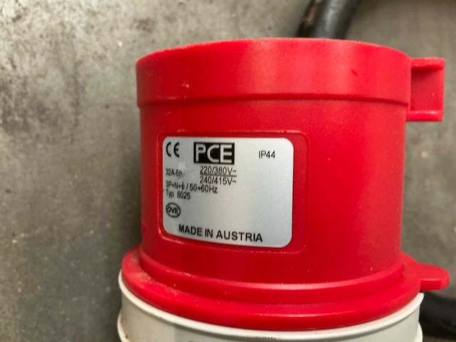 Porsche oplaadstation - afbeelding 6 van  16