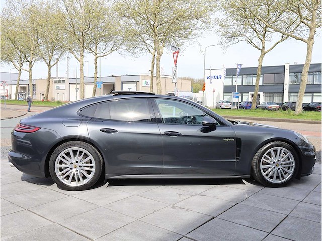 Porsche panamera 2.9 4 e-hybrid 2018 automaat, l-650-gt - afbeelding 43 van  46