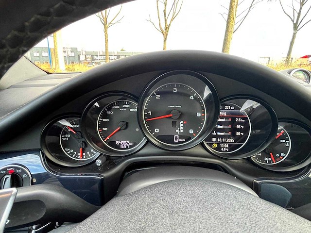 Porsche panamera 3.0 d, automaat, h-395-pv - afbeelding 7 van  19