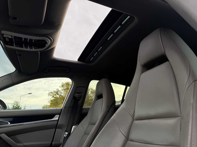 Porsche panamera 3.6 2010 | pk-547-r - afbeelding 9 van  36