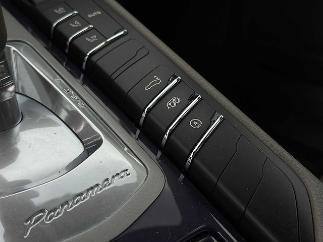 Porsche panamera 3.6 2010 | pk-547-r - afbeelding 15 van  36