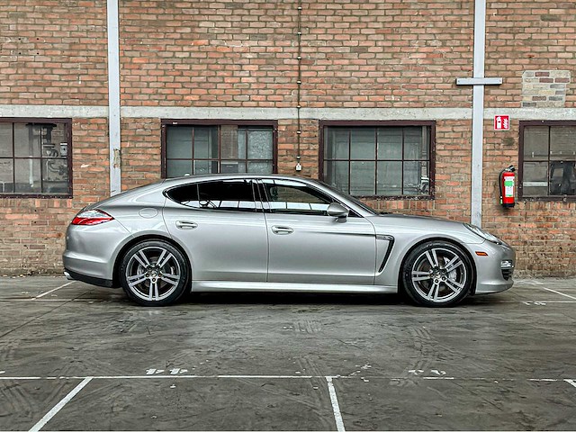 Porsche panamera 3.6 v6 300pk 2011 - afbeelding 2 van  47