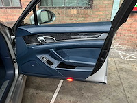 Porsche panamera 3.6 v6 300pk 2011 - afbeelding 33 van  47