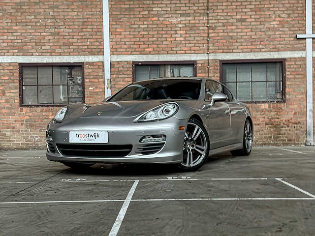 Porsche panamera 3.6 v6 300pk 2011 - afbeelding 1 van  33
