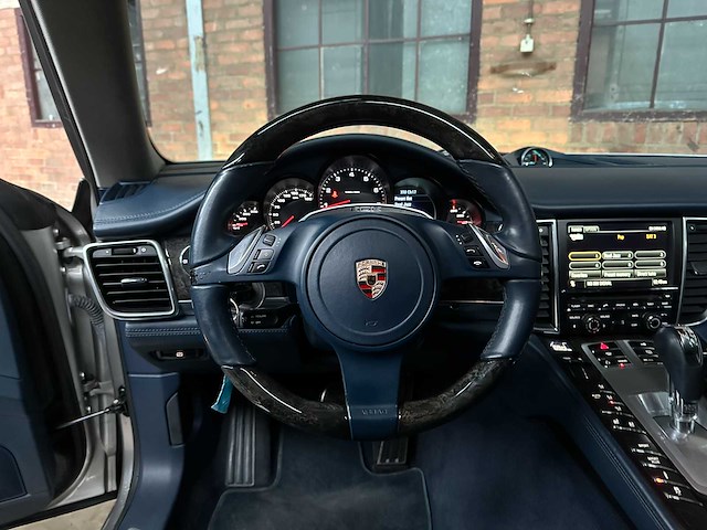 Porsche panamera 3.6 v6 300pk 2011 - afbeelding 10 van  33