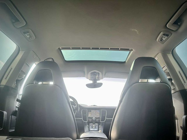 Porsche panamera 4.8 4s automaat; hsj-54-r - afbeelding 7 van  18