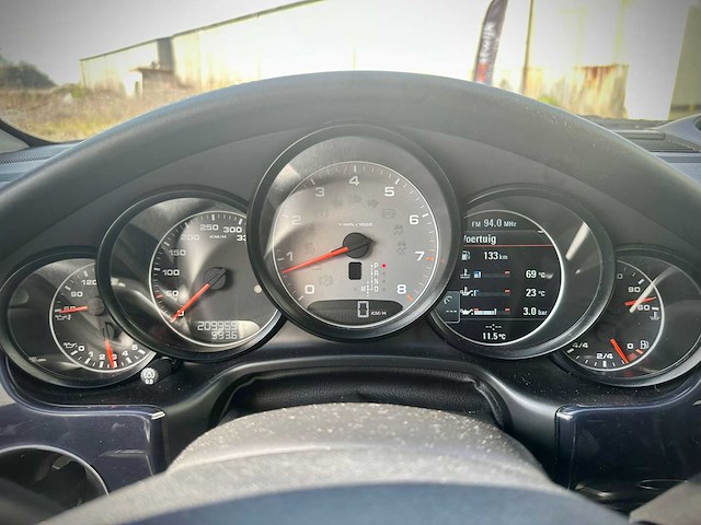 Porsche panamera 4.8 4s automaat; hsj-54-r - afbeelding 10 van  18