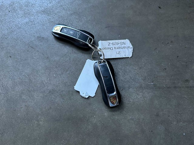 Porsche panamera 4s 4.0 v8 sport-chrono 421pk 2017 (origineel-nl), ns-629-z - afbeelding 41 van  51