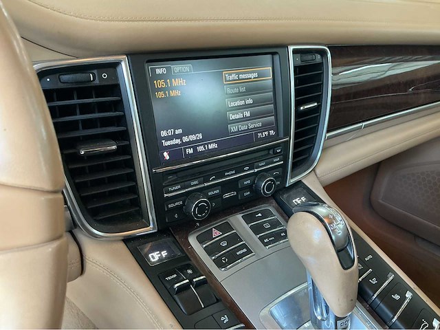 Porsche panamera 4s | 4.8 v8 | 2010 | youngtimer | 400 pk | pdk | awd - afbeelding 18 van  24