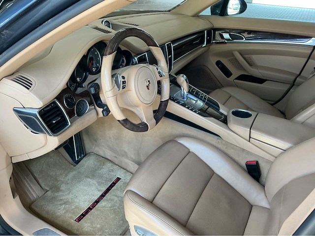 Porsche panamera 4s | 4.8 v8 | 2010 | youngtimer | 400 pk | pdk | awd - afbeelding 9 van  36
