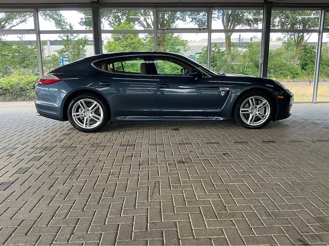 Porsche panamera 4s | 4.8 v8 | 2010 | youngtimer | 400 pk | pdk | awd - afbeelding 34 van  36