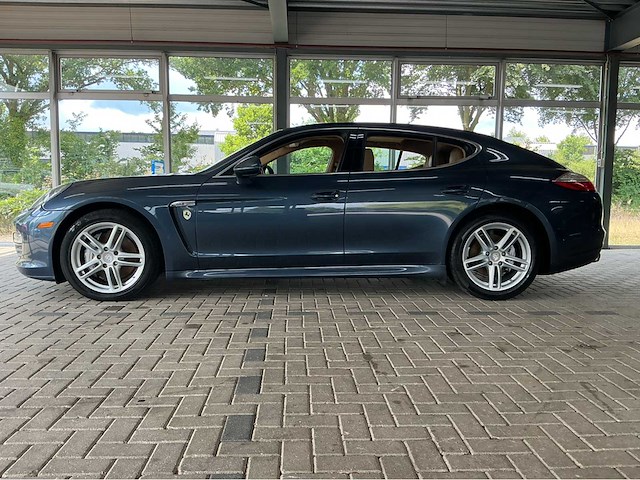 Porsche panamera 4s | 4.8 v8 | 2010 | youngtimer | 400 pk | pdk | awd - afbeelding 35 van  36