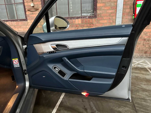 Porsche panamera 4s 4.8 v8 400pk 2009 - afbeelding 40 van  58