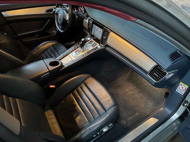 Porsche panamera 4s 4.8 v8 400pk 2009 - afbeelding 42 van  58