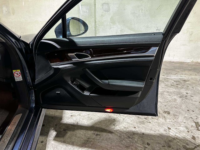 Porsche panamera 4s 4.8 v8 400pk 2010 sport-chrono - afbeelding 26 van  34