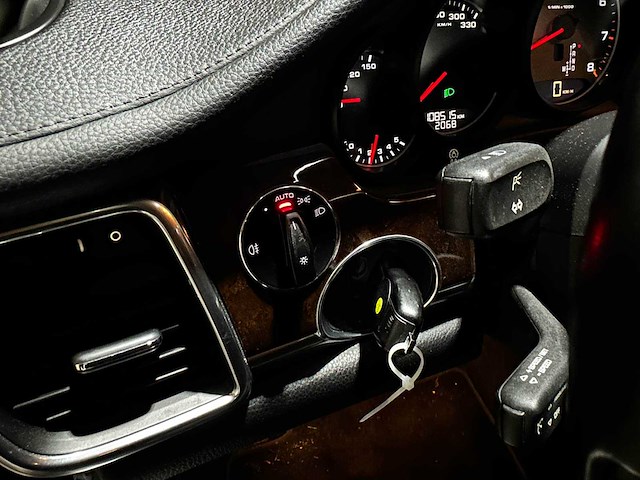 Porsche panamera 4s 4.8 v8 400pk 2010 sport-chrono - afbeelding 11 van  30