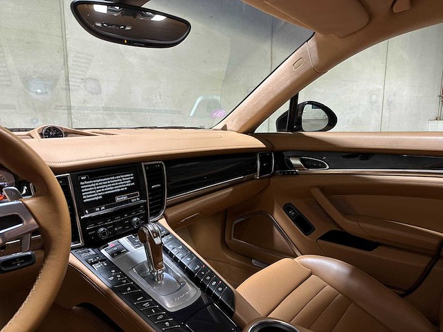 Porsche panamera gts 4.8 v8 430pk 2012 sport-chrono - afbeelding 14 van  52