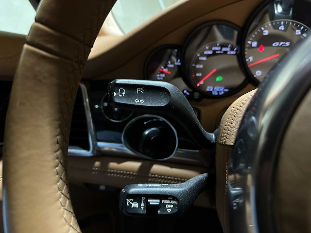 Porsche panamera gts 4.8 v8 430pk 2012 sport-chrono - afbeelding 17 van  52
