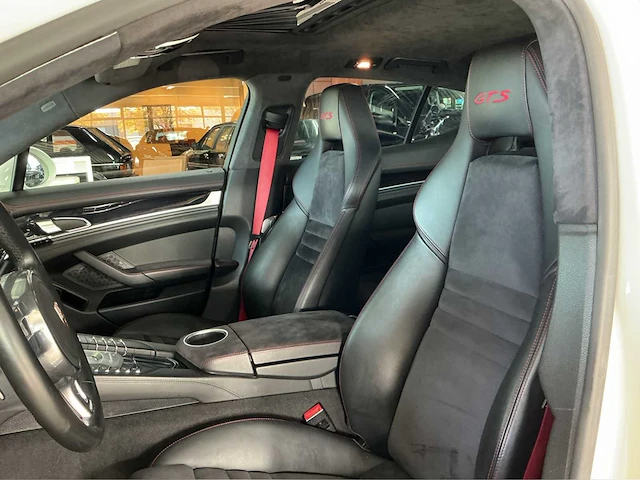 Porsche panamera gts 4.8 v8 | 440 pk | sportsedan | pdk automaat | awd 2012 btw auto - afbeelding 16 van  54