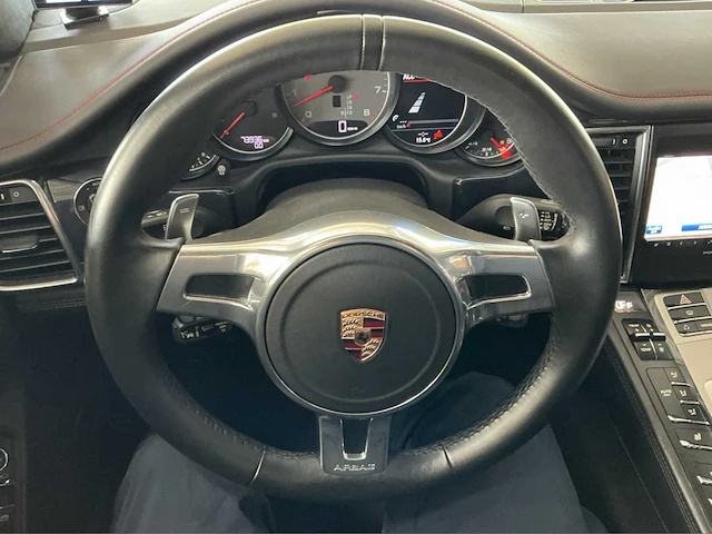 Porsche panamera gts 4.8 v8 | 440 pk | sportsedan | pdk automaat | awd 2012 btw auto - afbeelding 18 van  54