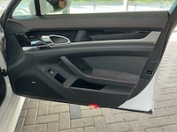 Porsche panamera gts 4.8 v8 | 440 pk | sportsedan | pdk automaat | awd 2012 btw auto - afbeelding 19 van  54