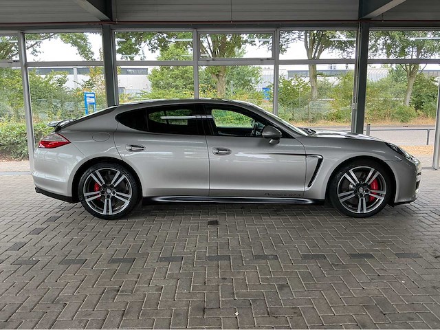 Porsche panamera gts 970 | 4.8 v8 | 2012 | 430 pk | awd | pdk | sport chrono | luchtvering/pdcc | 42.000 km | btw auto - afbeelding 35 van  37