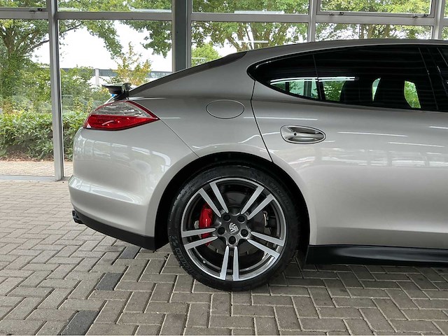 Porsche panamera gts 970 | 4.8 v8 | 2012 | 430 pk | awd | pdk | sport chrono | luchtvering/pdcc | 42.000 km | btw auto - afbeelding 36 van  37