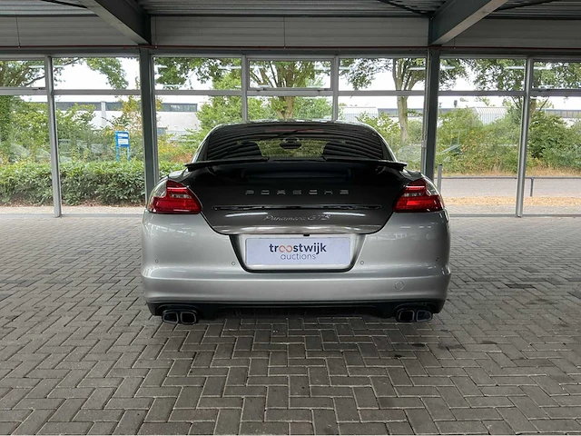 Porsche panamera gts 970 | 4.8 v8 | 2012 | 430 pk | awd | pdk | sport chrono | luchtvering/pdcc | 42.000 km | btw auto - afbeelding 33 van  37