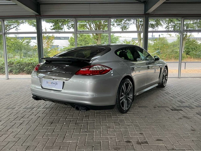 Porsche panamera gts 970 | 4.8 v8 | 2012 | 430 pk | awd | pdk | sport chrono | luchtvering/pdcc | 42.000 km | btw auto - afbeelding 34 van  37