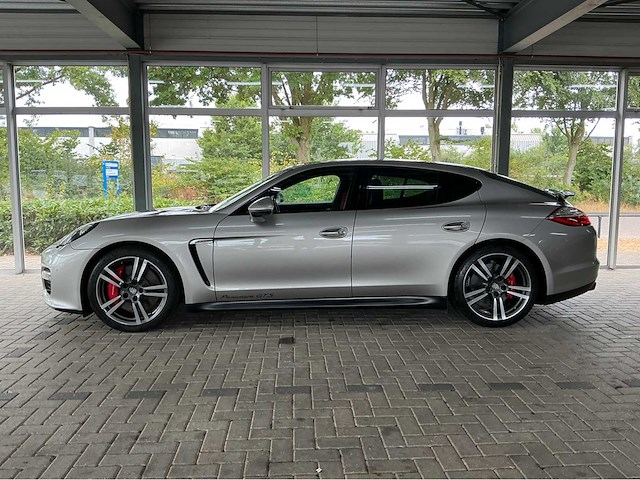 Porsche panamera gts 970 | 4.8 v8 | 2012 | 430 pk | awd | pdk | sport chrono | luchtvering/pdcc | 42.000 km | btw auto - afbeelding 2 van  23