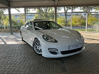 Porsche panamera s | 4.8 v8 | 400 pk | 2010 | youngtimer | 62.000 km | 20 inch rs spyder design wielen | luchtvering | bose | schuifdak | btw auto