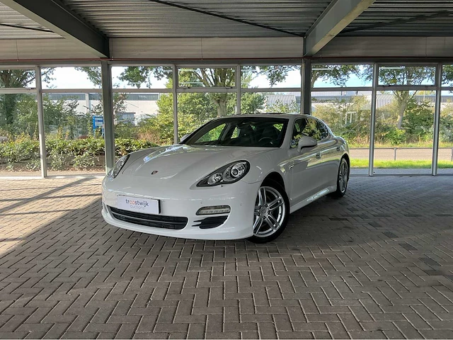 Porsche panamera s | 4.8 v8 | 400 pk | 2010 | youngtimer | 77.000 km | 19 inch panamera turbo wielen | porsche entry & drive | bose | btw auto - afbeelding 12 van  61
