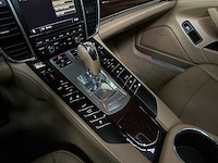 Porsche panamera s 4.8 v8 400pk 2009 youngtimer - afbeelding 29 van  49