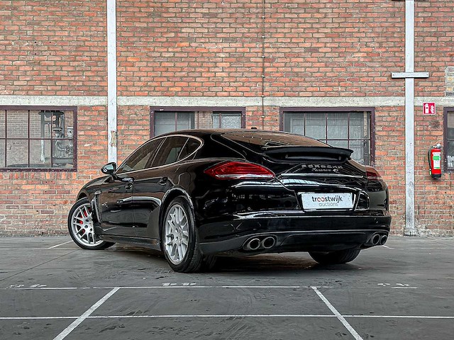 Porsche panamera s 4.8 v8 400pk 2009 youngtimer - afbeelding 16 van  42