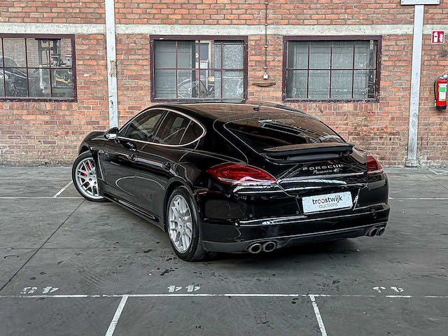Porsche panamera s 4.8 v8 400pk 2009 youngtimer - afbeelding 17 van  42